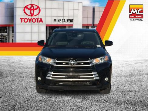 Used 2017 Toyota Highlander XLE FWD image 8