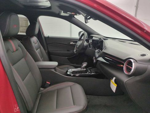 New 2026 Chevrolet Trax RS w/ Sunroof Package image 20