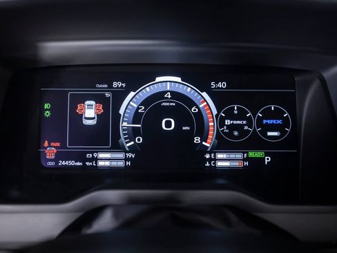 Used 2025 Toyota Sequoia Limited AWD/4WD image 32