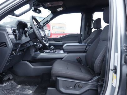 New 2026 Ford F150 XLT w/ Equipment Group 302A MID