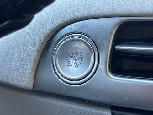 Used 2024 Hyundai Palisade Limited image 21