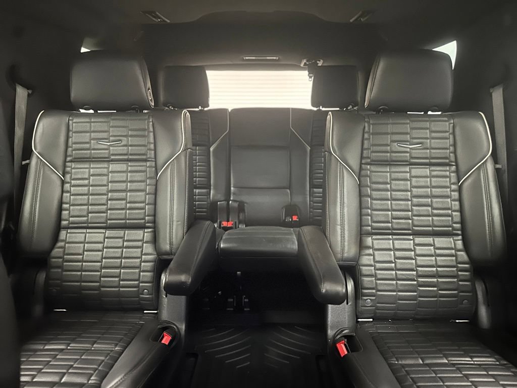 Used 2021 Cadillac Escalade Premium Luxury Platinum AWD/4WD image 13