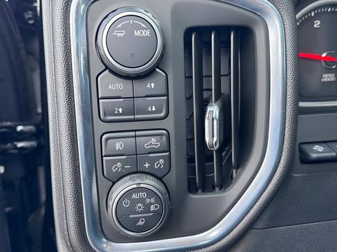 Used 2020 Chevrolet Silverado 2500 High Country image 41