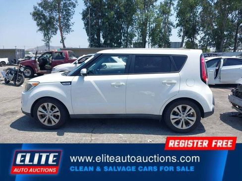 Used 2015 Kia Soul + w/ Audio Package image 26