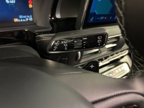 New 2026 Lincoln Corsair Premiere image 21