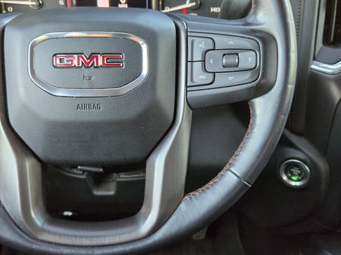 Used 2022 GMC Sierra 2500 AT4 w/ AT4 Premium Plus Package AWD/4WD image 22