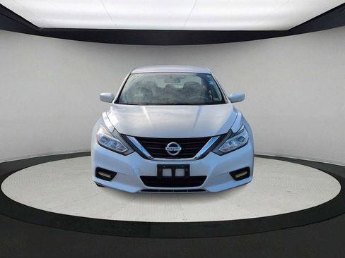 Used 2016 Nissan Altima 2.5 S w/ Power Driver Seat Package image 3