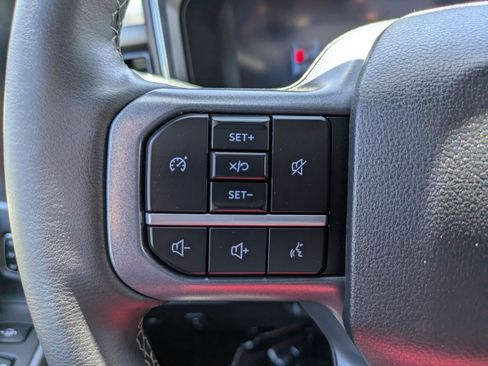 Used 2026 Ford F250 Lariat AWD/4WD image 19