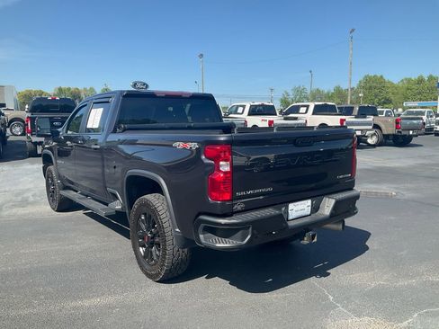 Used 2024 Chevrolet Silverado 2500 Custom w/ Custom Value Package AWD/4WD image 7