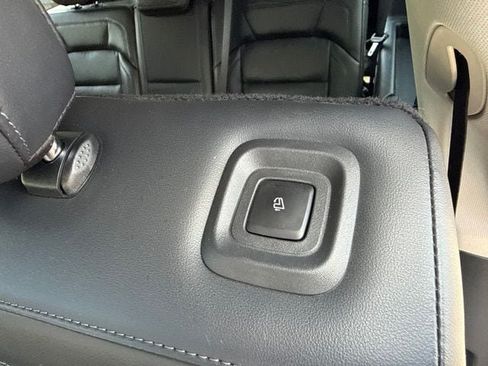 Used 2025 Lincoln Navigator L Reserve AWD/4WD image 29