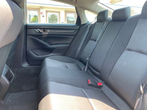 Used 2018 Honda Accord LX image 22