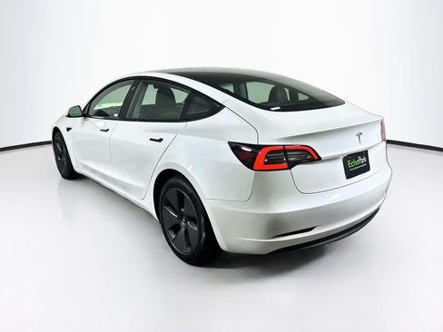 Used 2023 Tesla Model 3 Standard Range RWD image 5