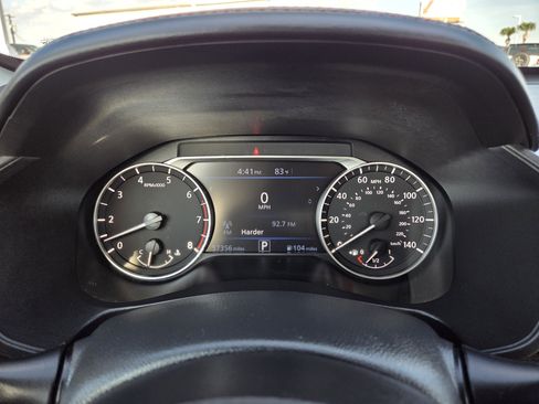 Used 2024 Nissan Altima 2.5 SR image 34