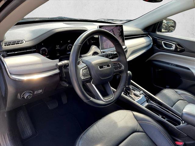 Used 2022 Jeep Compass Limited w/ Elite Group AWD/4WD image 10