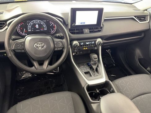 Used 2025 Toyota RAV4 XLE AWD/4WD image 21