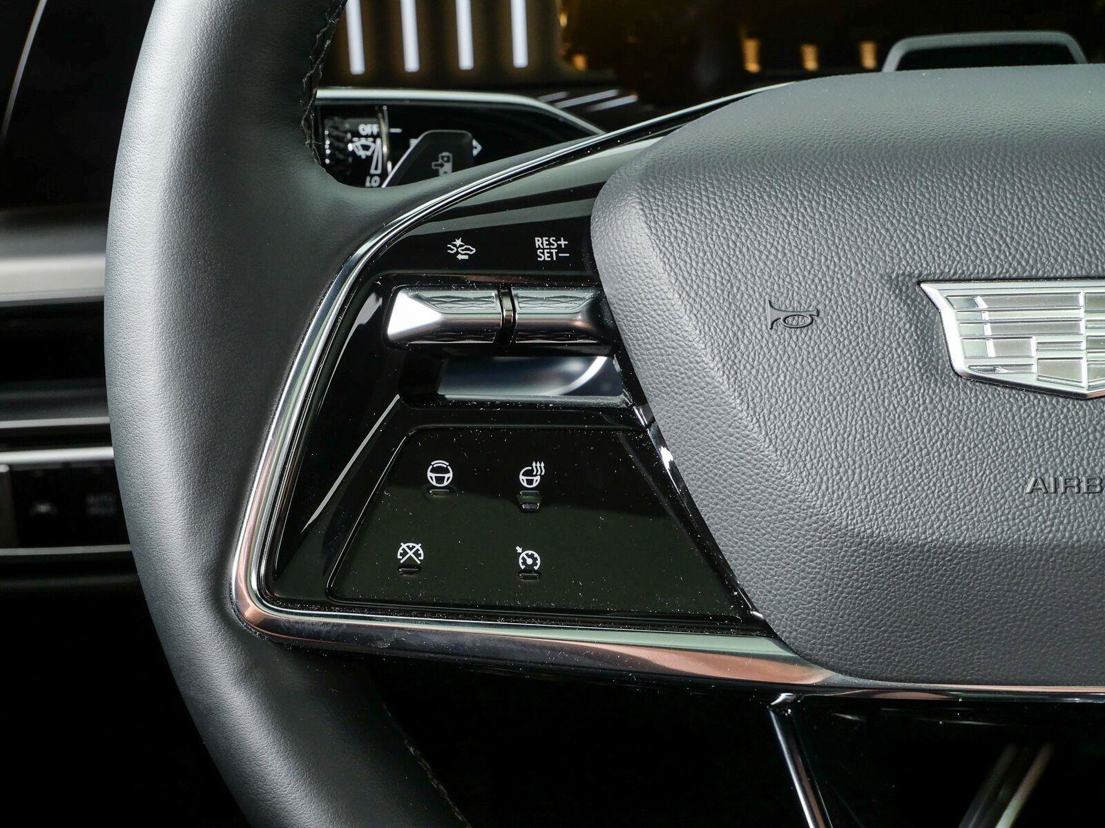 Used 2026 Cadillac Lyriq Sport RWD image 12