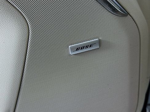 Used 2023 GMC Yukon Denali RWD image 18