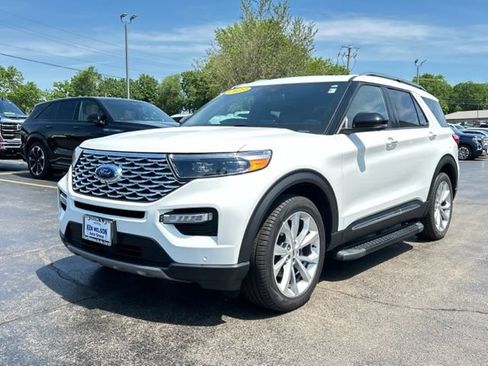 Used 2023 Ford Explorer Platinum w/ Technology Package AWD/4WD image 5