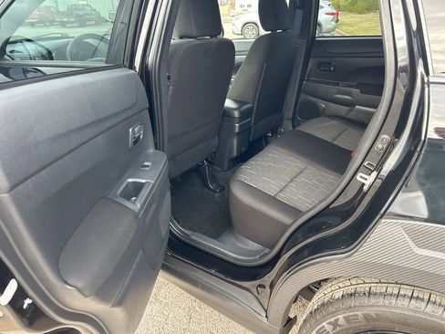 Used 2025 Mitsubishi Outlander Sport SE image 28