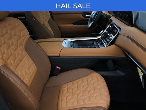 New 2026 Nissan Armada Platinum Reserve AWD/4WD image 37