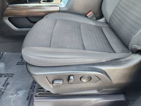 Used 2024 Chevrolet Silverado 2500 LT w/ Convenience Package RWD image 25