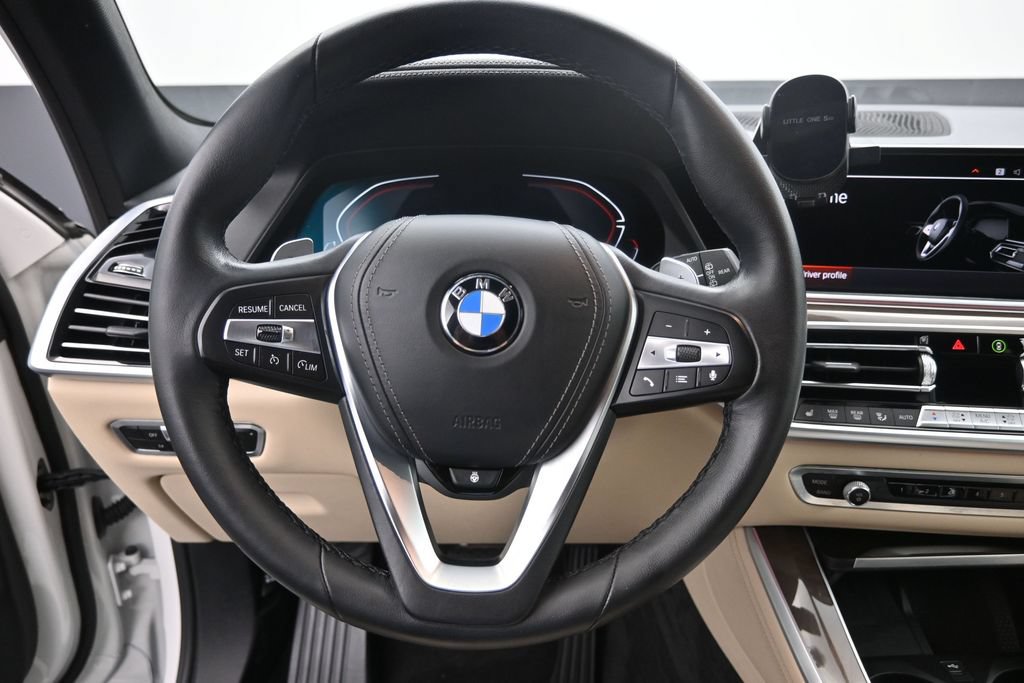 Used 2022 BMW X5 sDrive40i w/ Premium Package RWD image 13