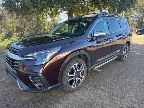 Used 2023 Subaru Ascent Touring image 3