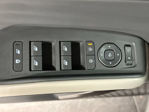 Certified 2024 Kia EV9 Wind AWD/4WD image 11