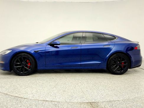 Used 2021 Tesla Model S Plaid image 8