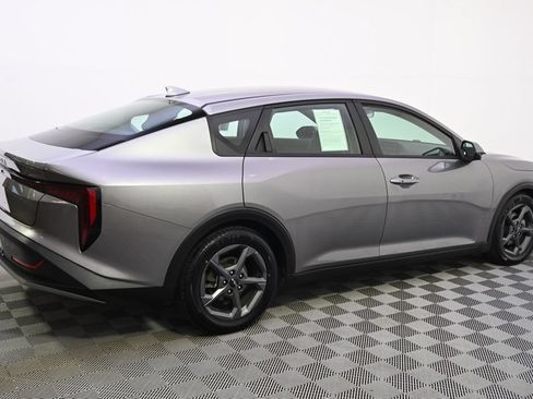 Used 2025 Kia K4 FWD image 7
