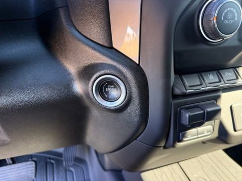 Used 2024 Chevrolet Silverado 2500 Custom w/ Custom Value Package image 37