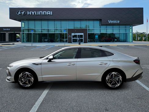New 2026 Hyundai Sonata SEL FWD image 22