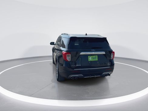 Used 2022 Ford Explorer Platinum w/ Equipment Group 601A image 8