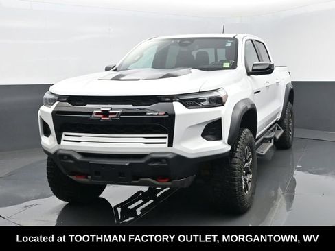 Used 2023 Chevrolet Colorado ZR2 AWD/4WD image 22