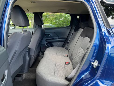 Used 2026 Nissan Kicks SV FWD image 22
