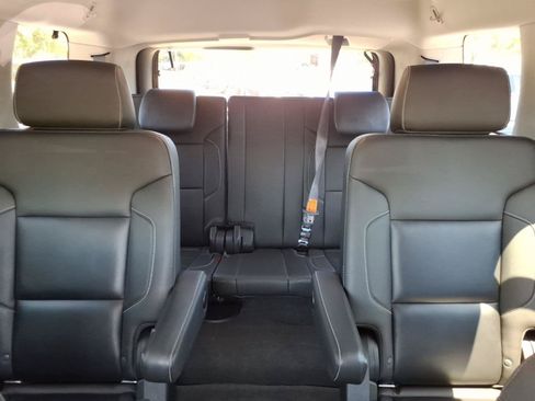 Used 2016 Chevrolet Tahoe LT AWD/4WD image 35