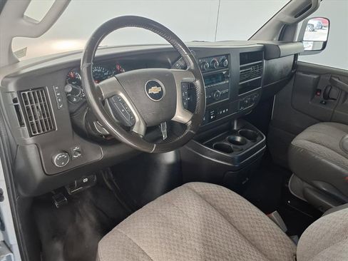 Used 2018 Chevrolet Express 2500 Extended w/ Driver Convenience Package image 22