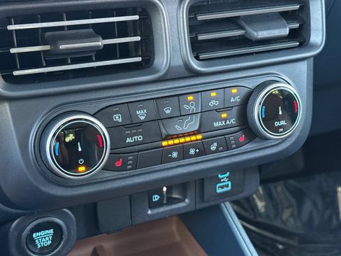 Certified 2024 Ford Maverick Lariat FWD image 21