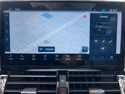 Used 2022 Lincoln Navigator L Reserve image 36