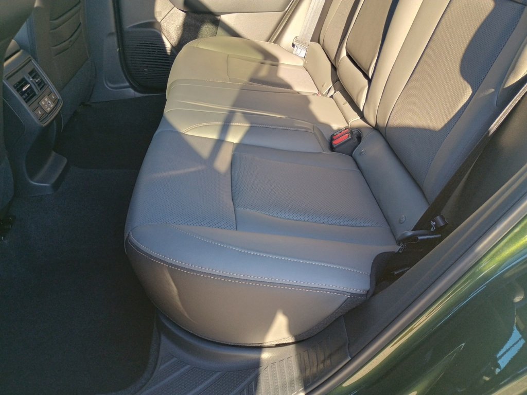 Certified 2026 Subaru Outback Limited AWD/4WD image 16