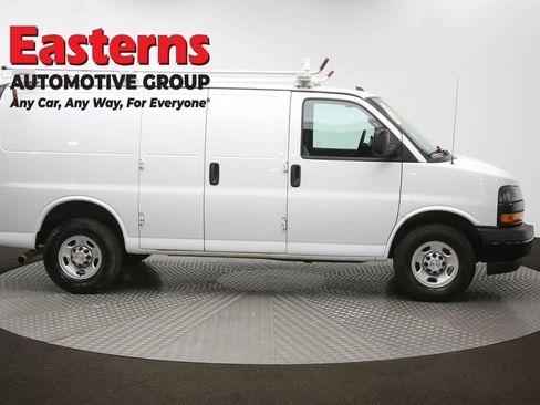 Used 2020 Chevrolet Express 2500 Work Van w/ Communications Package image 41