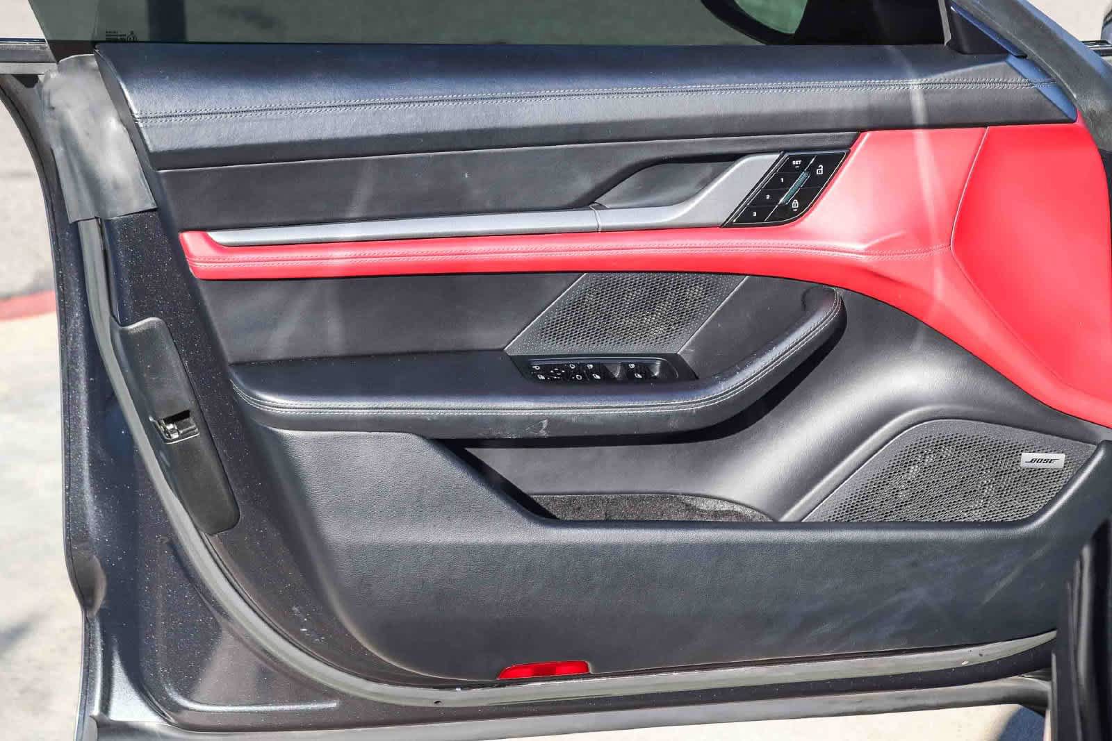 Used 2020 Porsche Taycan Turbo AWD/4WD image 21