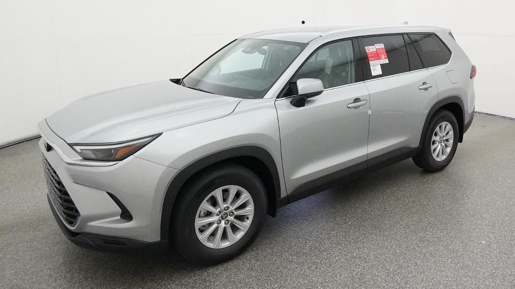 New 2026 Toyota Grand Highlander FWD image 1