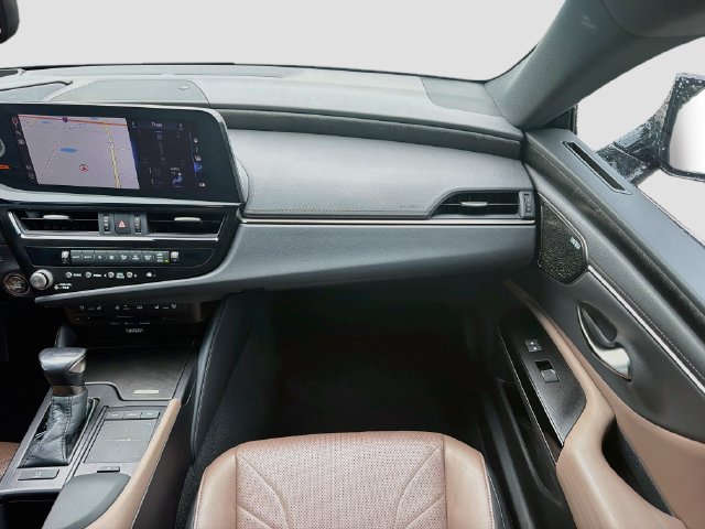 Used 2022 Lexus ES 350 Ultra Luxury w/ Accessory Package 2 FWD image 16