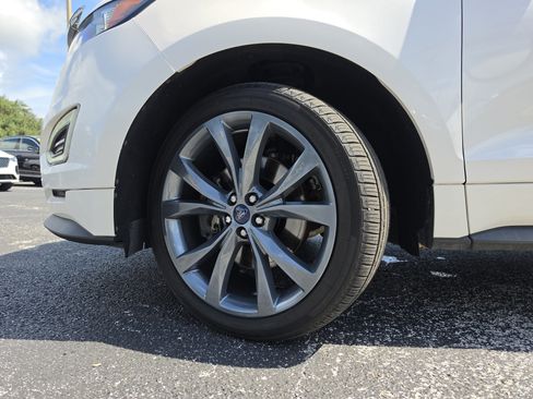 Used 2018 Ford Edge Sport w/ Technology Package AWD/4WD image 40
