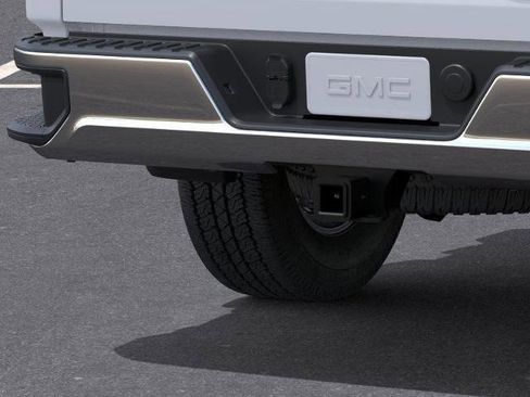 New 2026 GMC Sierra 2500 SLE image 38