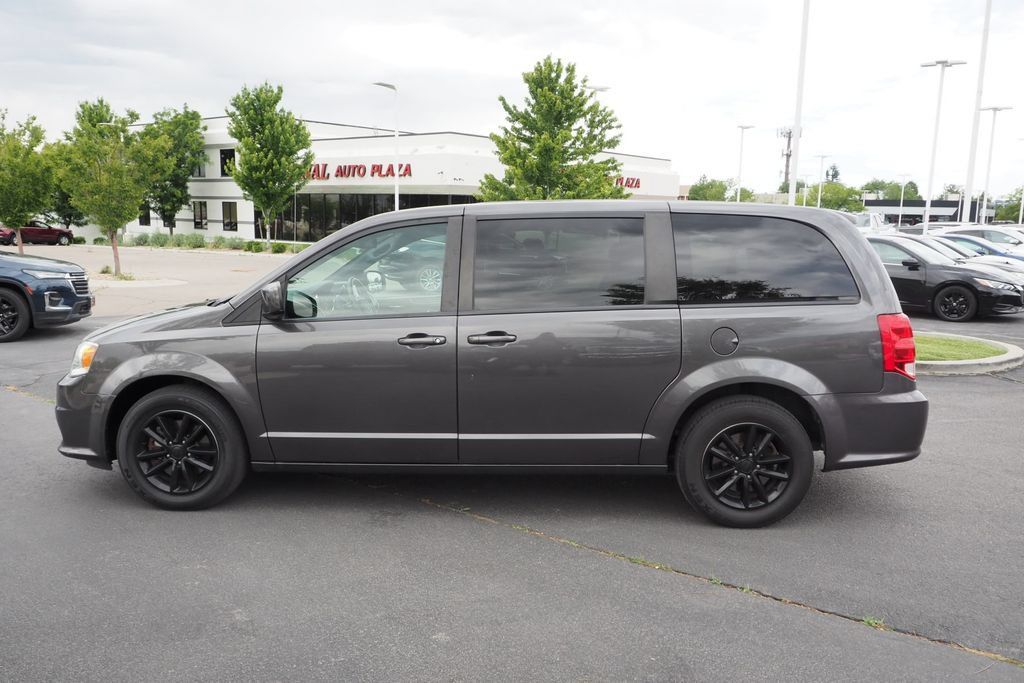Used 2020 Dodge Grand Caravan SE FWD image 8