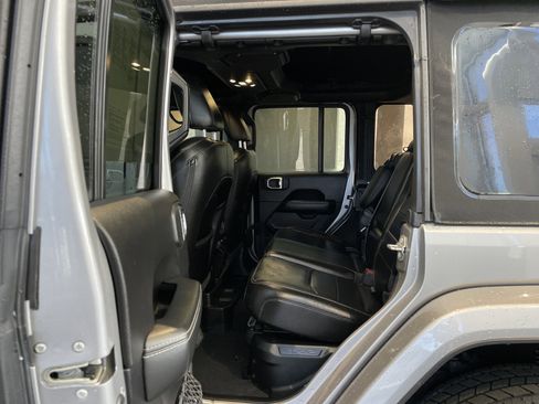 Used 2021 Jeep Wrangler Unlimited Sahara w/ Cold Weather Group image 33