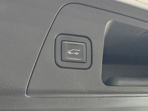 Used 2019 Buick Envision Premium image 33