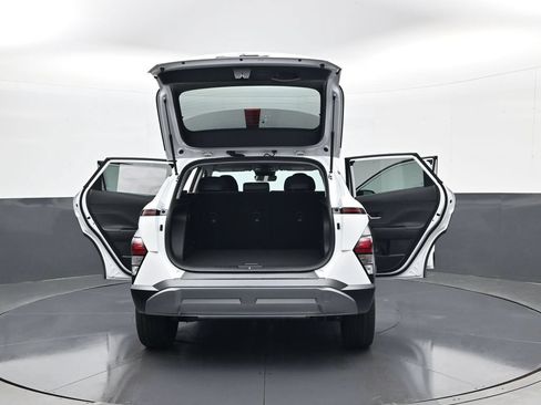 New 2026 Hyundai Kona SEL Premium AWD/4WD image 33